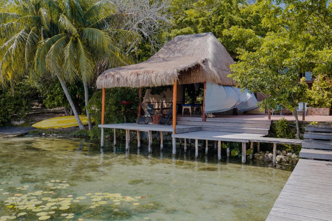 Lagoon Front Hut: Daily Cleaning, Bikes & Kayaks! Bacalar Esterno foto